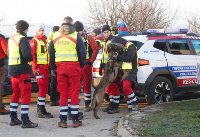 Pronađeno pet osoba za kojima se tragalo na području Žagubice, našli ih lovočuvari u kolibi