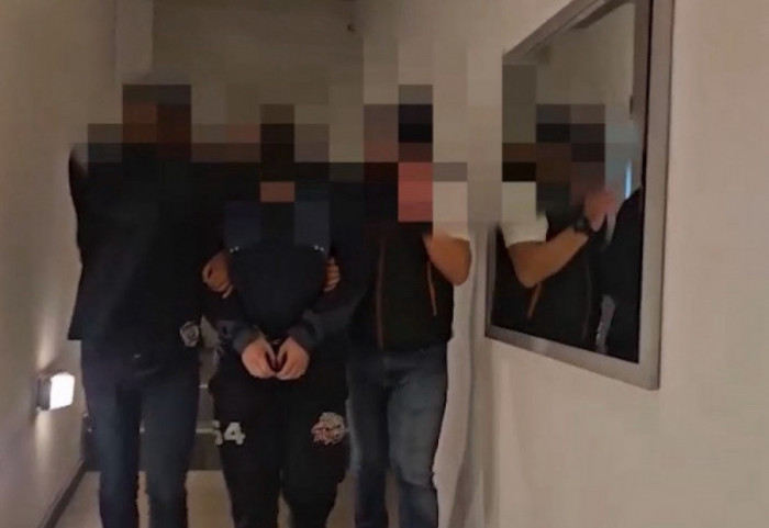 Priznao da je napao ministra Selakovića, osuđen na godinu dana uslovne kazne zatvora