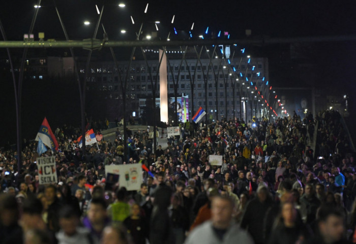 U Beogradu od 18 časova blokada dva mosta: Studenti objavili satnicu protesta "Vostani Serbije"