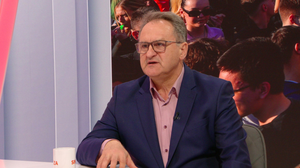 (VIDEO) Ekonomista Vlahović u Sintezi: Evropa je i dalje naš trgovinski partner broj jedan, Srbiji je mesto u EU