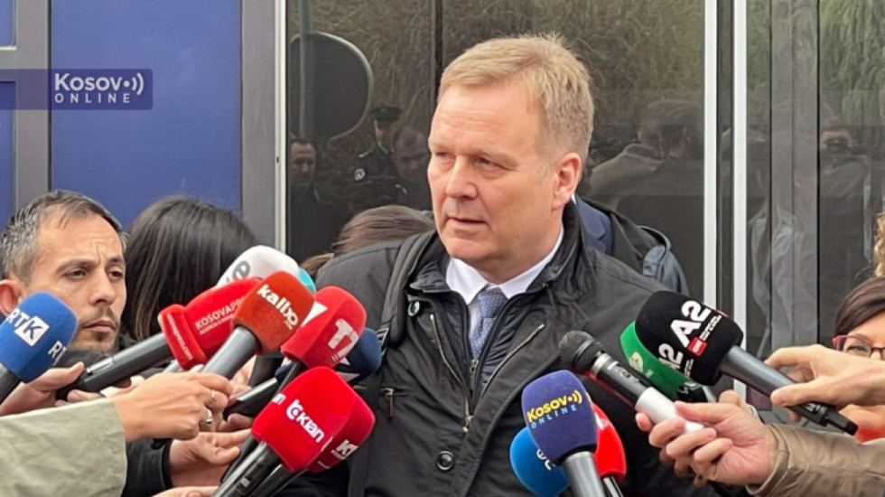 Sorensen u Prištini: Suština dijaloga je postizanje kompromisa, proces mora da se nastavi