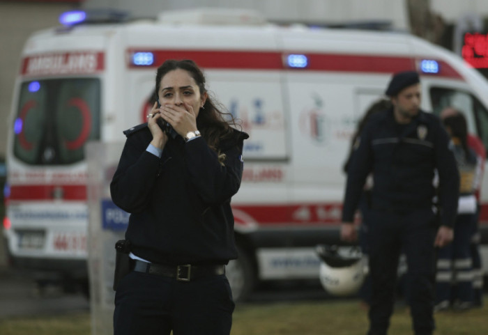 Zemljotres jačine 5,8 stepeni pogodio Tursku, 69 osoba povređeno, tinejdžerka preminula