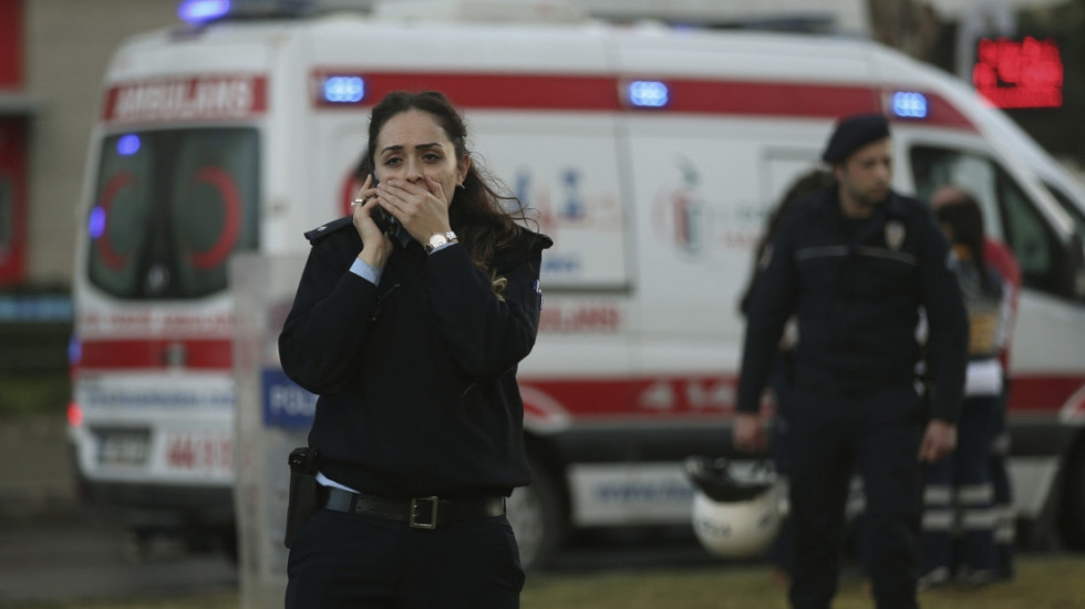 Zemljotres jačine 5,8 stepeni pogodio Tursku, 69 osoba povređeno, tinejdžerka preminula