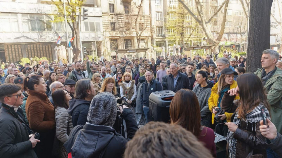 Newsmax Balkans istražuje: Da li su zborovi za građane isto što i plenumi za studente i mogu li doneti promene u društvu