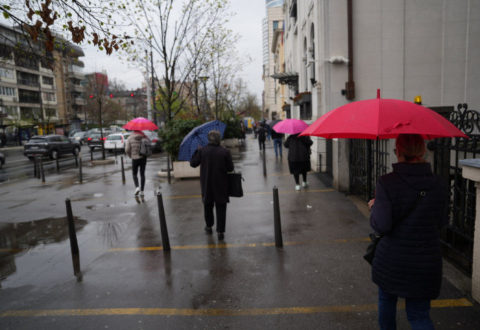 Promenljivo oblačno, krajem dana sa kišom i lokalnim pljuskovima: Najviša temperatura do 24 stepena