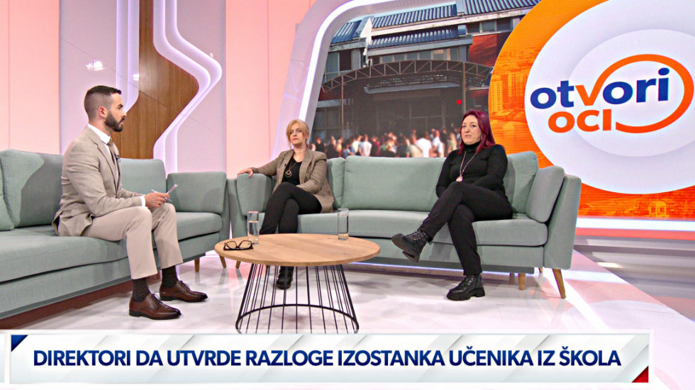 (VIDEO) "Udruženi roditelji" za Newsmax Balkans: "Vlada nastavlja represiju nad nastavnicima, a nas niko ništa ne pita"