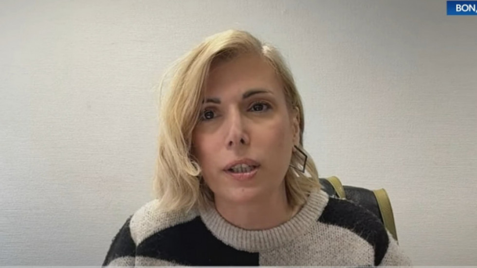(VIDEO) Deana na ulici u Bonu zatekla nago dete koje se smrzavalo: "Niko mu pre mene nije pomogao, to me je šokiralo"