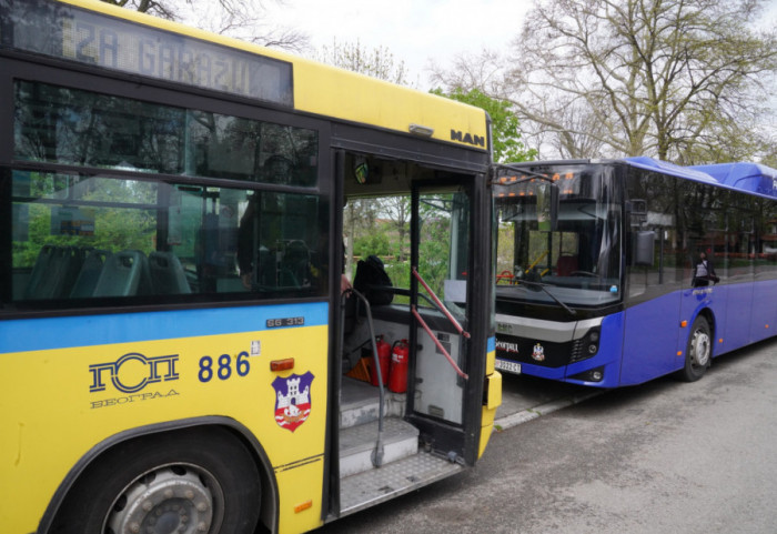 (FOTO) Autobusi iz Japana donirani Beogradu 2003. od danas zvanično u penziji