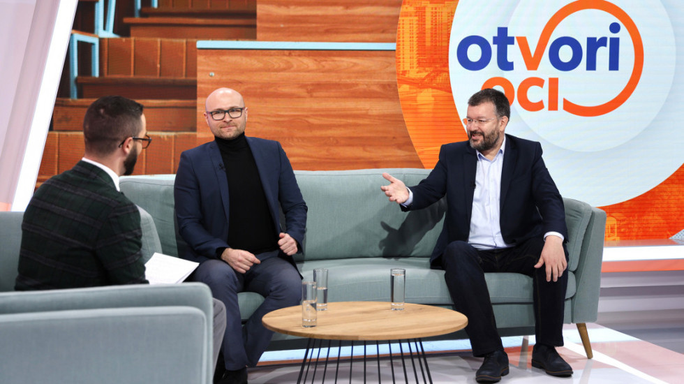 (VIDEO) Profesori za Newsmax Balkans: Antić tvrdi da je ugrožena i naredna akademska godina, Vranić poziva na dijalog