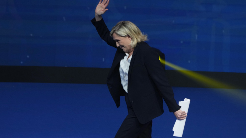 Može da bude odbornik, predsednik ne: Marin Le Pen oduzeti svi mandati osim lokalnog
