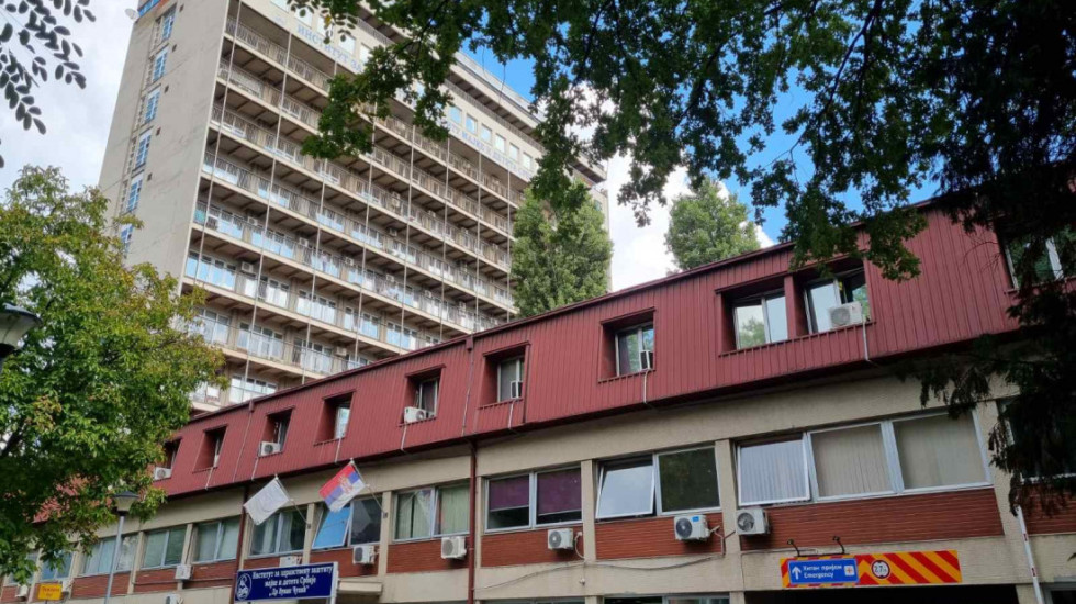 Saobraćajna nezgoda na Karaburmi: Dečak (6) oboren na pešačkom prelazu