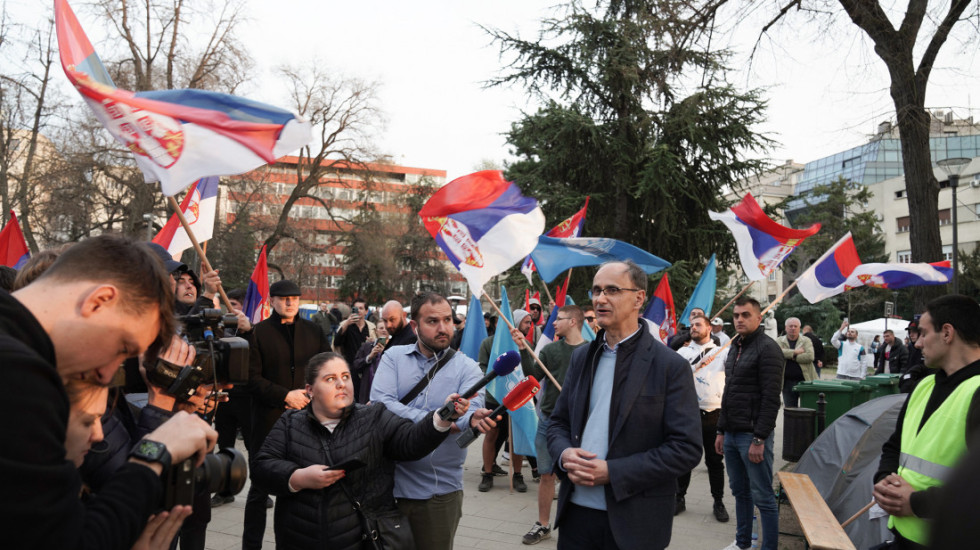 Studenti FTN u blokadi: Nije pitanje ko je mandatar, već kakav mandat nosi