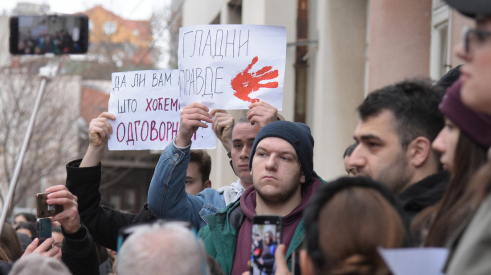"Bez opozicije, decentralizovano i ljudi od poverenja": Niški studenti o tome kako će kreirati izbornu listu