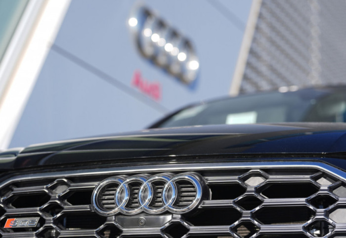 Audi i Jaguar Lend Rover obustavljaju izvoz vozila u SAD zbog Trampovih carina