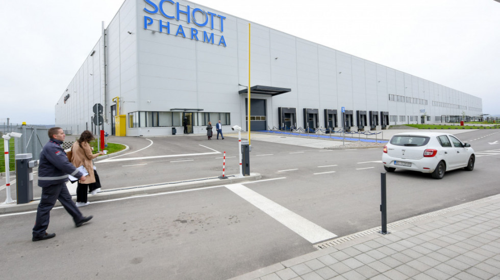 (FOTO) U Jagodini otvorena fabrika nemačke kompanije SCHOTT, 180 radnika proizvodiće staklene ampule za lekove