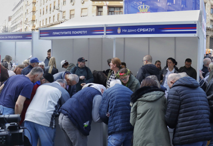 Završni dan skupa "Ne damo Srbiju": Zainteresovani u prilici da obiđu štandove i informišu se o Pokretu
