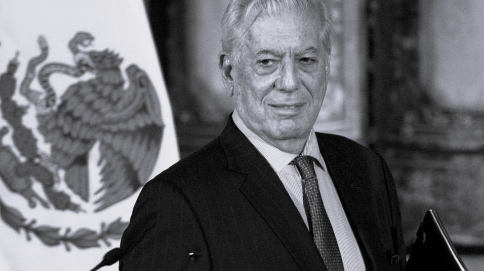 Peruanski pisac Nobelovac Mario Vargas Ljosa preminuo u Limi u 90. godini