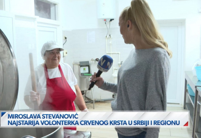 (VIDEO) Najstarija volonterka u Narodnoj kuhinji: "Nije sve u parama, ima nešto i u duši"