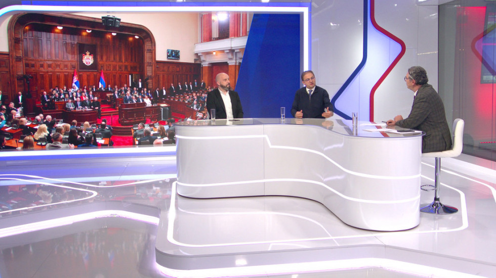 (VIDEO) Gosti Newsmax Balkans: Dejan Vuk Stanković će zavesti red u prosveti, Đukić Dejanović bila neprepoznatljiva