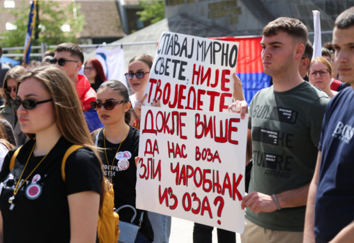 Studenti blokirali zgradu Ekonomskog u Kragujevcu zbog odluke fakulteta o početku onlajn nastave