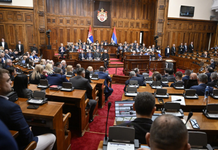 Predsednica Skupštine sazvala vanredno zasedanje za 10. jun: Na dnevnom redu 46 tačaka, među kojima i medijski zakoni