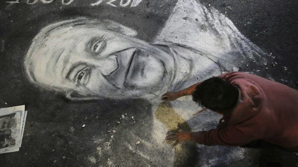 Hrvatska proglasila Dan žalosti u subotu zbog smrti pape, u Argentini i Brazilu sedam: Tramp i Makron dolaze na sahranu