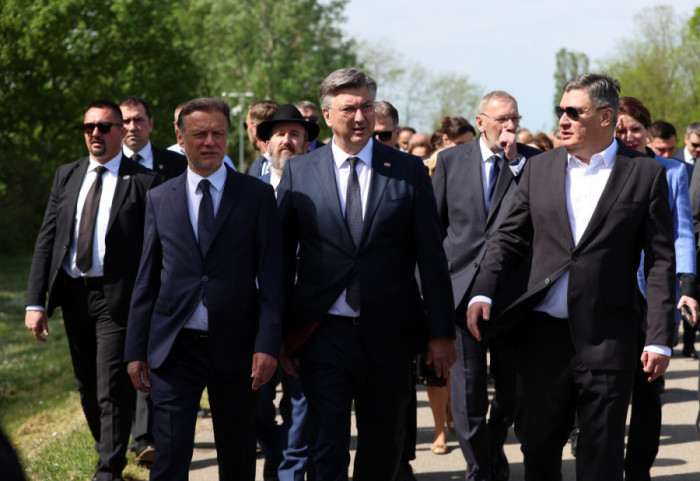 (FOTO) Početak nove ere: Milanović i Plenković "rame uz rame" u Jasenovcu na obeležavanju 80 godina proboja logoraša