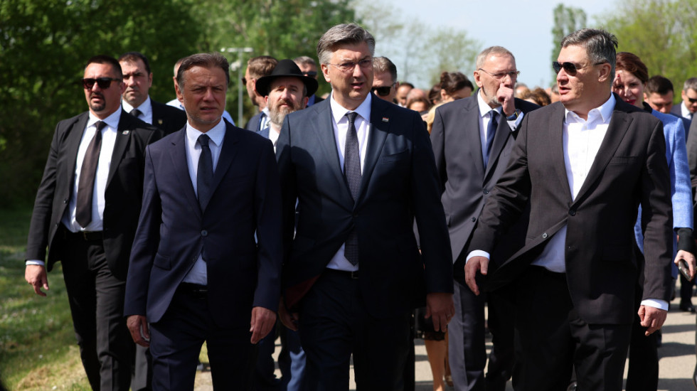 (FOTO) Početak nove ere: Milanović i Plenković "rame uz rame" u Jasenovcu na obeležavanju 80 godina proboja logoraša