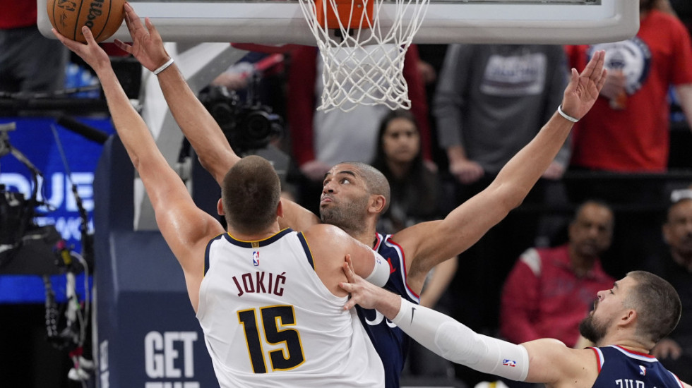 (FOTO/VIDEO) NBA plej-of: Denver izjednačio na 2:2 u seriji protiv Klipersa, Jokić briljirao, Bogdan najbolji do sada