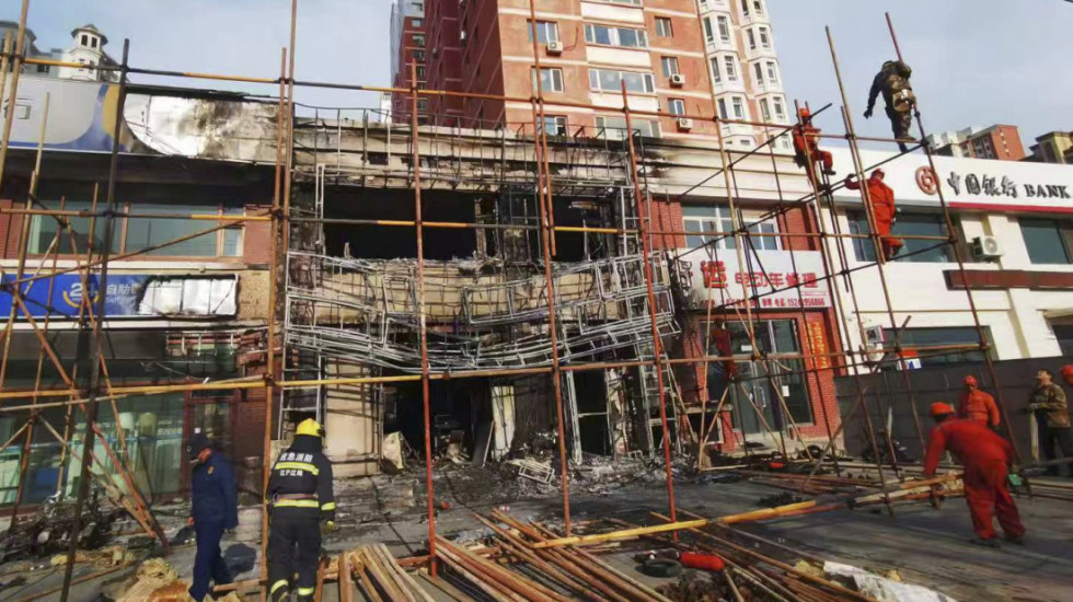 (FOTO) Najmanje 22 mrtvih u požaru u restoranu u Kini