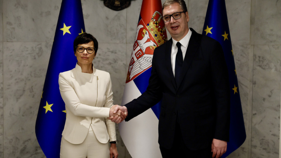 (FOTO) Vučić o susretu s Kos: Dobar razgovar o ključnim izazovima na evropskom putu