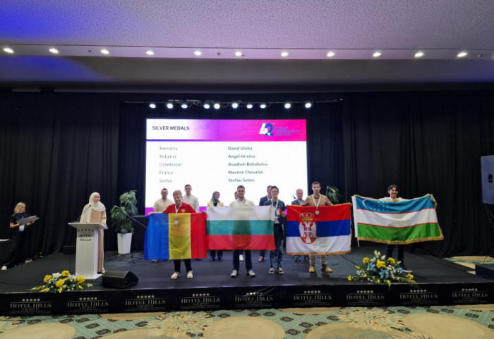 (FOTO) Svih šest predstavnika Srbije osvojilo medalju na Balkanskoj matematičkoj olimpijadi