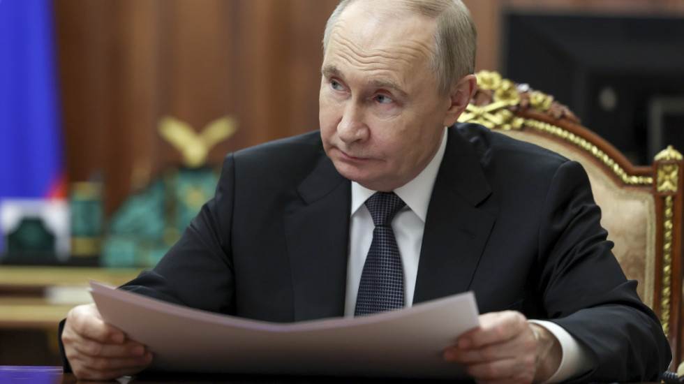 Putin potpisao zakon kojim se stranim državljanima dozvoljava da se prijave za vojnu službu