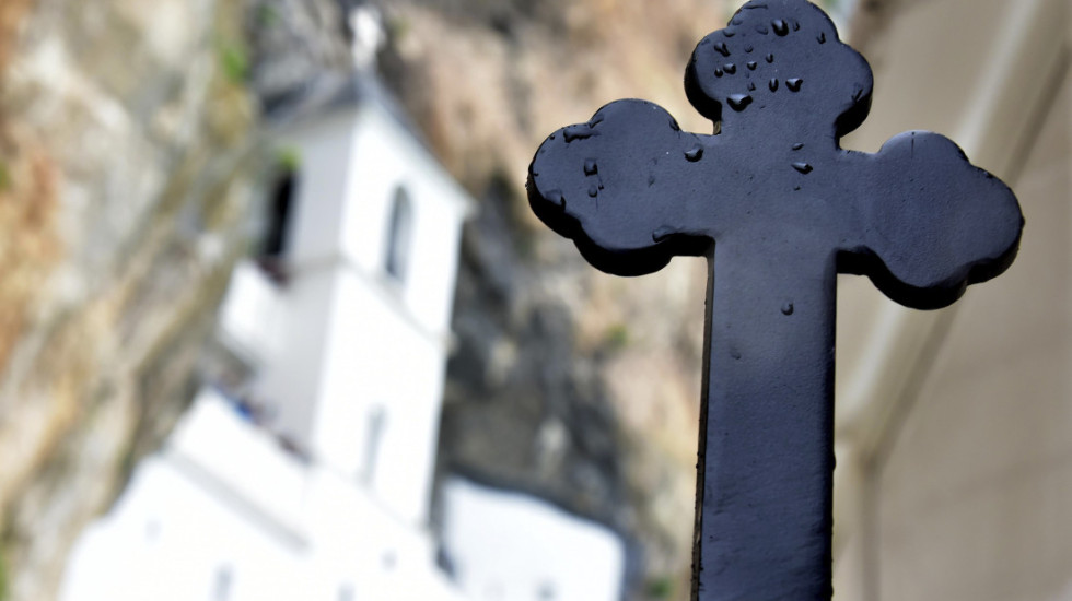 Srpska pravoslavna crkva slavi Svetog Vasilija Ostroškog, praznik poznatog čudotvorca i iscelitelja