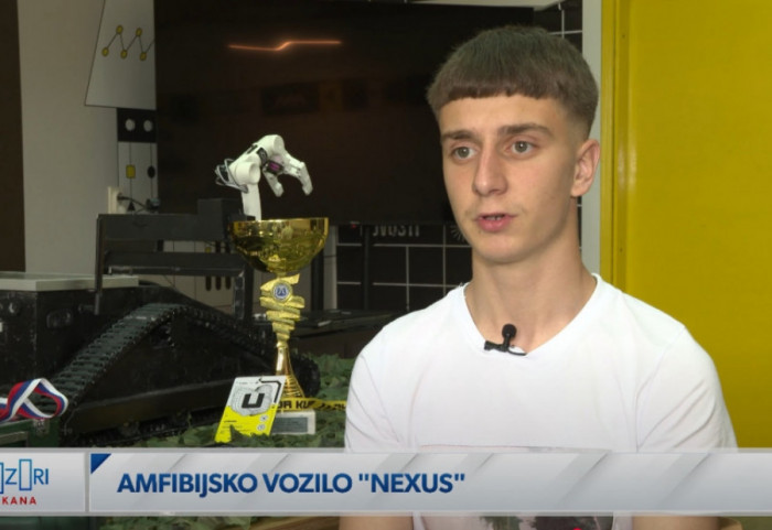 (VIDEO) Petar ima samo 16 godina, a već se proslavio izumima: Njegov robot prikuplja opasni otpad u vodi i na zemlji