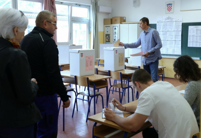 (VIDEO) Lokalni izbori u Hrvatskoj: Šta dobija srpska manjina, a kako je u Zagrebu