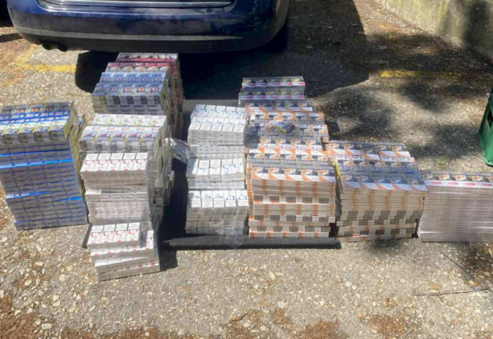 Uhapšen muškarac (31) osumnjičen za krijumčarenje: Preko Jarinja preneo cigarete u vrednosti većoj od milion dinara