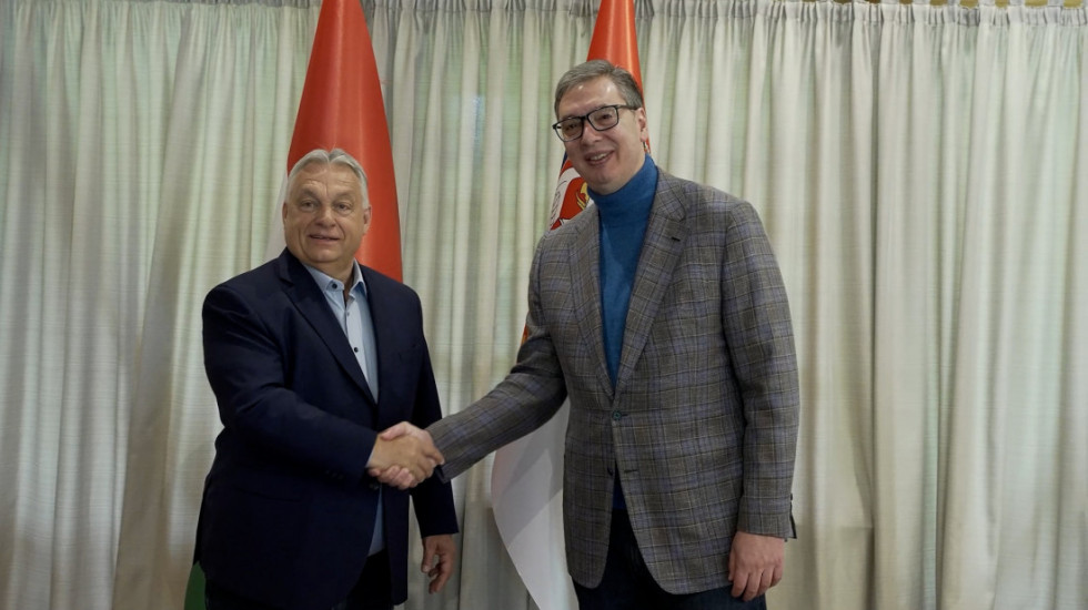 (FOTO/VIDEO) Vučić sa Orbanom u Beogradu: Imamo najbolje odnose u istoriji Srbije i Mađarske