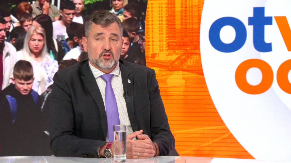 (VIDEO) Analitičar za "Otvori oči": U toku je sistemsko uklanjanje srpskih institucija sa severa Kosova