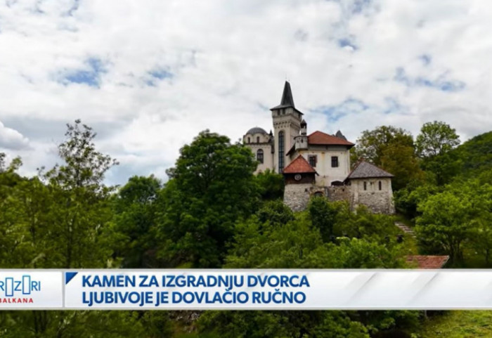 (VIDEO) Ljubivoje ostvario dečački san, sagradio dvorac u srcu Srbije: Kamen za izgradnju zamka dovlačio ručno - sam