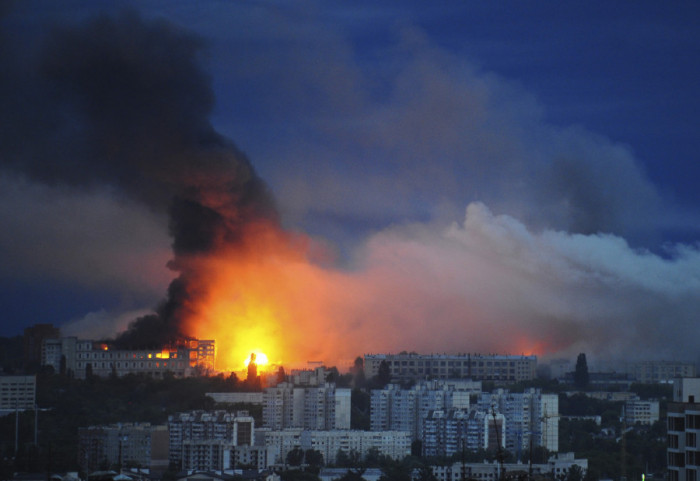 "Najmoćniji napad od početka rata": Više od 60 ranjenih u bombardovanju Harkova, među njima beba