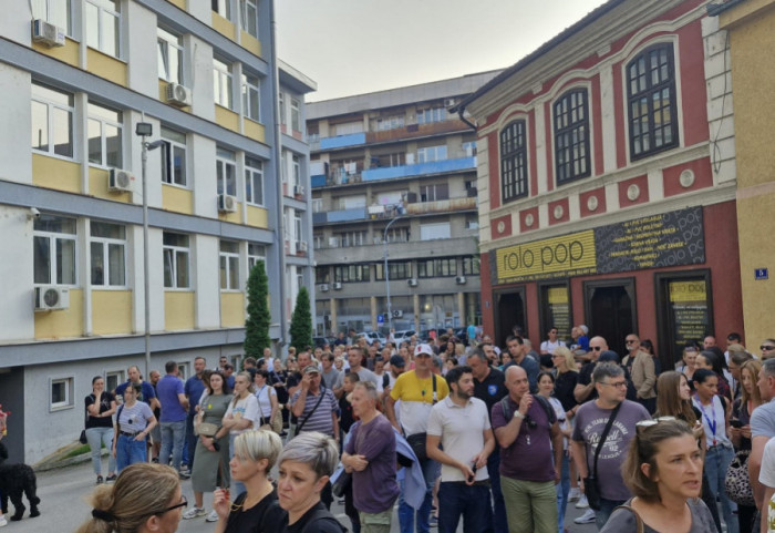 Sedmorica Užičana puštena na slobodu, još dvojici određen kućni pritvor: MUP izrazio zabrinutost