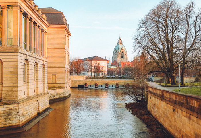 Sudar teretnog broda i turističkog čamca kod Hanovera, šestoro lakše povređeno