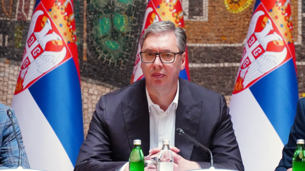 Vučić: Odluka o borbi protiv rezolucije o Srebrenici u UN nije bila laka