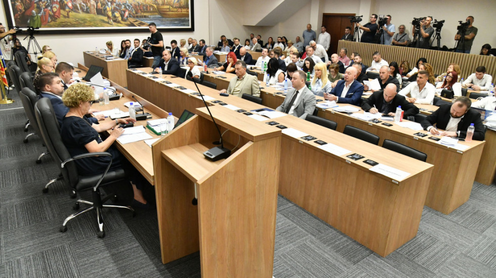 (FOTO) Skupština Beograda usvojila rebalans budžeta za 2025. godinu, predviđeno 204 milijarde dinara
