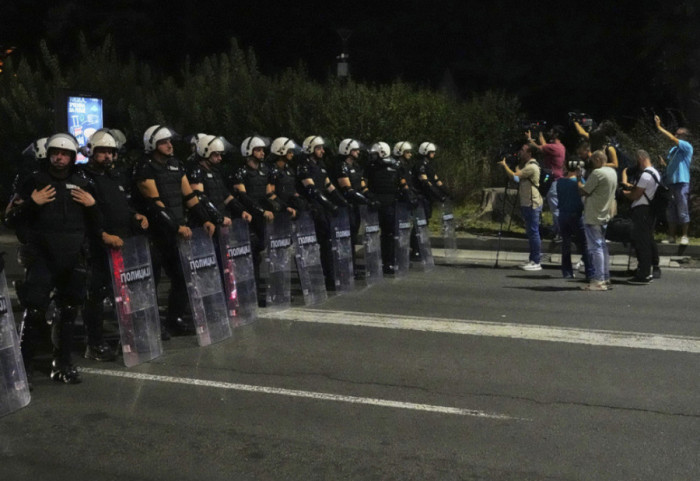 VJT traži pritvor za osmoro studenata osumnjičenih za pripremu rušenja ustavnog uređenja
