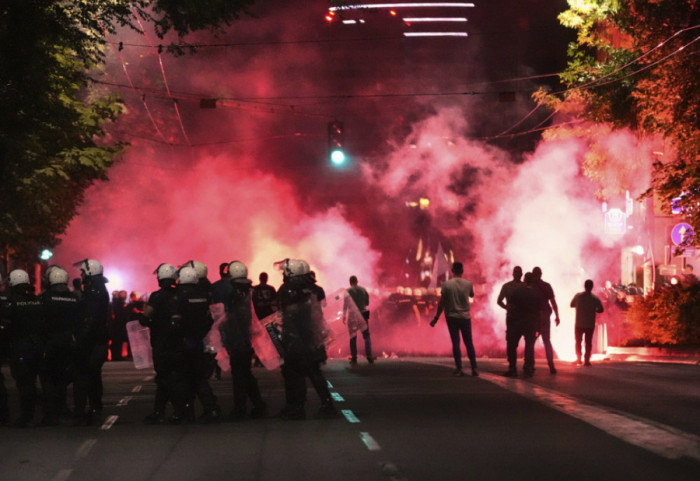 Viši sud odbio da odredi pritvor za 19 osumnjičenih za nasilničko ponašanje nakon protesta 28. juna: VJT ulaže žalbe