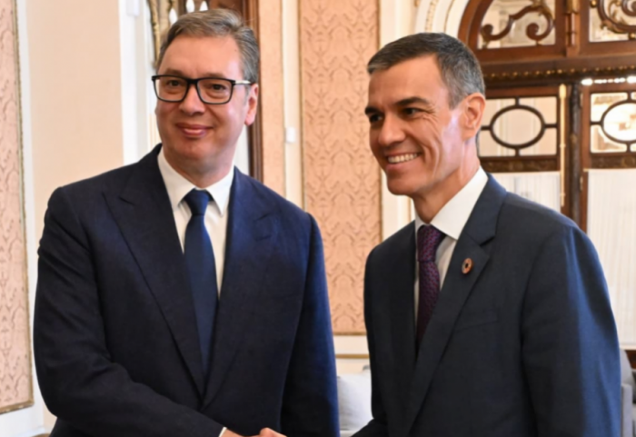 (FOTO) Vučić se sastao sa španskim premijerom, prisustvovao gala večeri kod kralja i kraljice