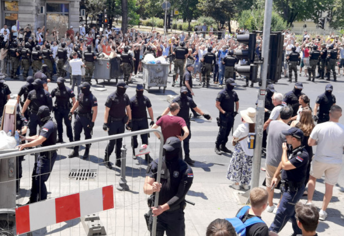 Stručnjaci UN zabrinuti zbog "represije nad studentima", Misija Srbije u Ženevi odgovara da su "zaključci preuranjeni"