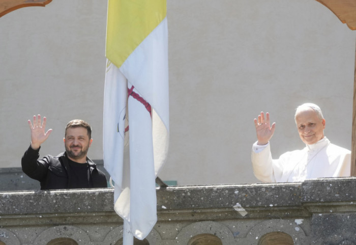 Papa ponovo ponudio Zelenskom da se pregovori sa Rusijom održe u Vatikanu